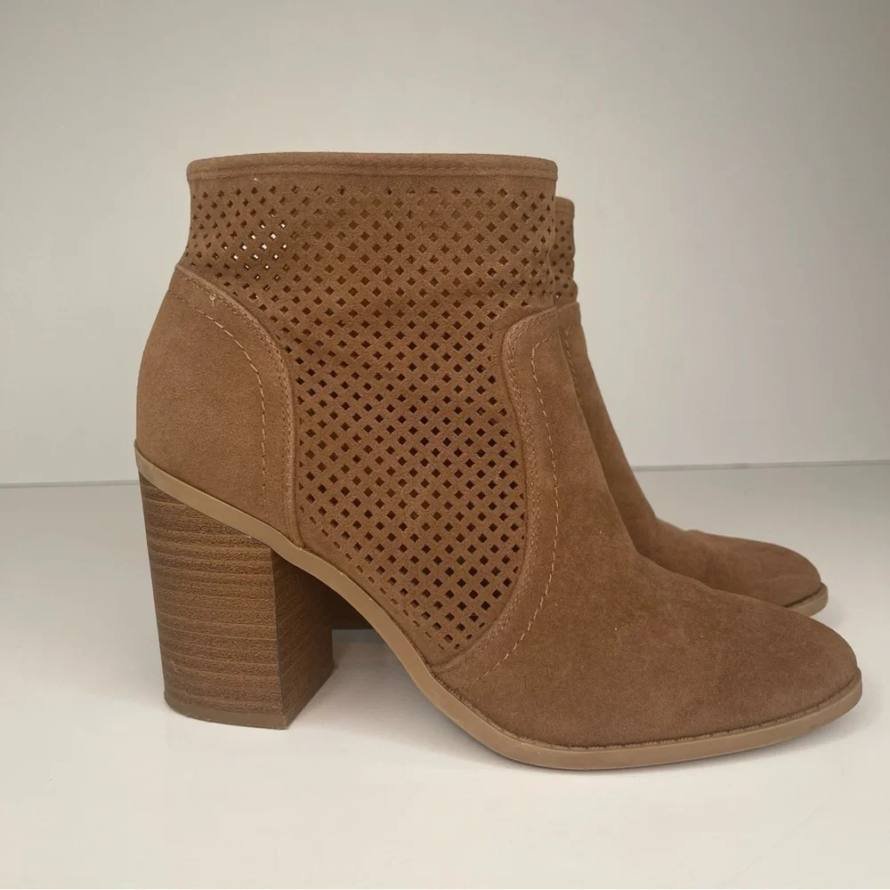 Universal Thread Crissy Bootie Brown Laser Cut Stacked Heel